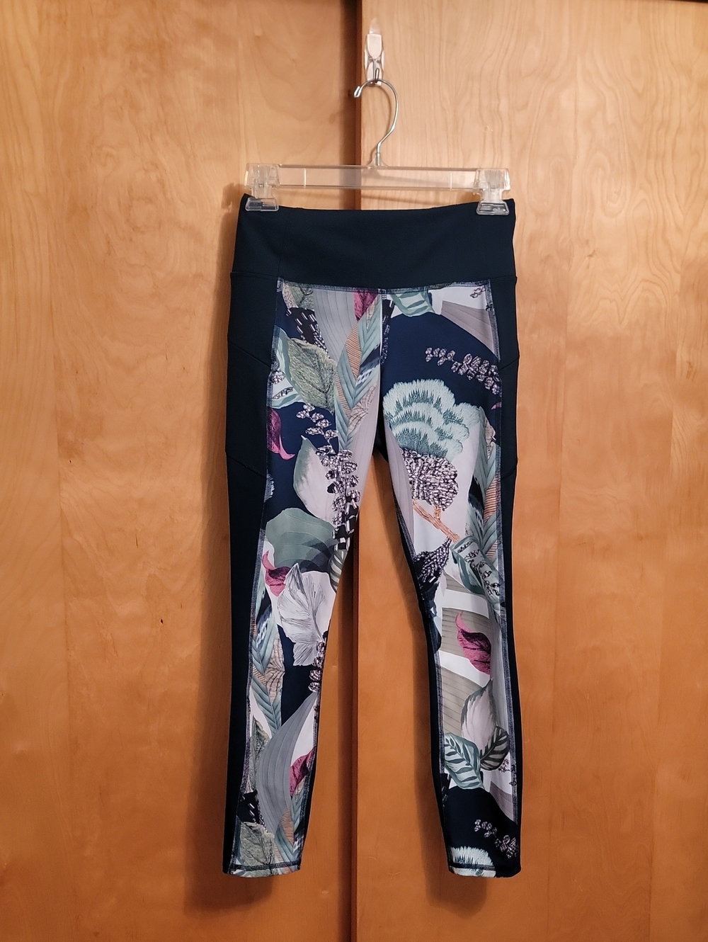 Athleta Blue Floral Print Leggings XS